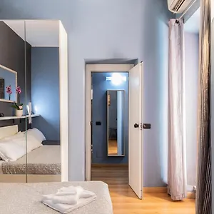 dulcis-in-colosseo-apartments.it-romehotels.com/